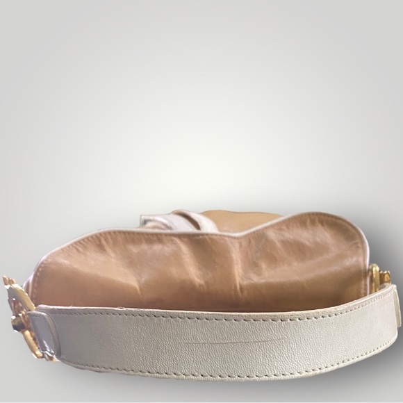 SOLD 📣 Vintage Christian Dior Tan Leather Saddle Bag - Picture 15 of 17
